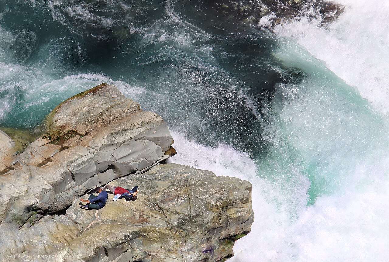 Aharbal Waterfall — Customising Your Visit for Families