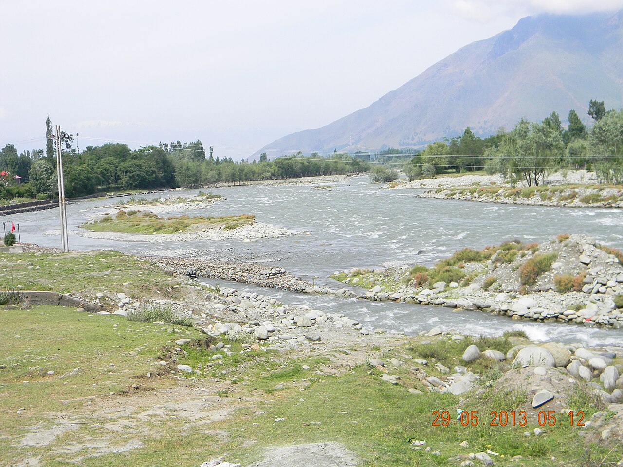 The Liddar river flowing through a mountain valley