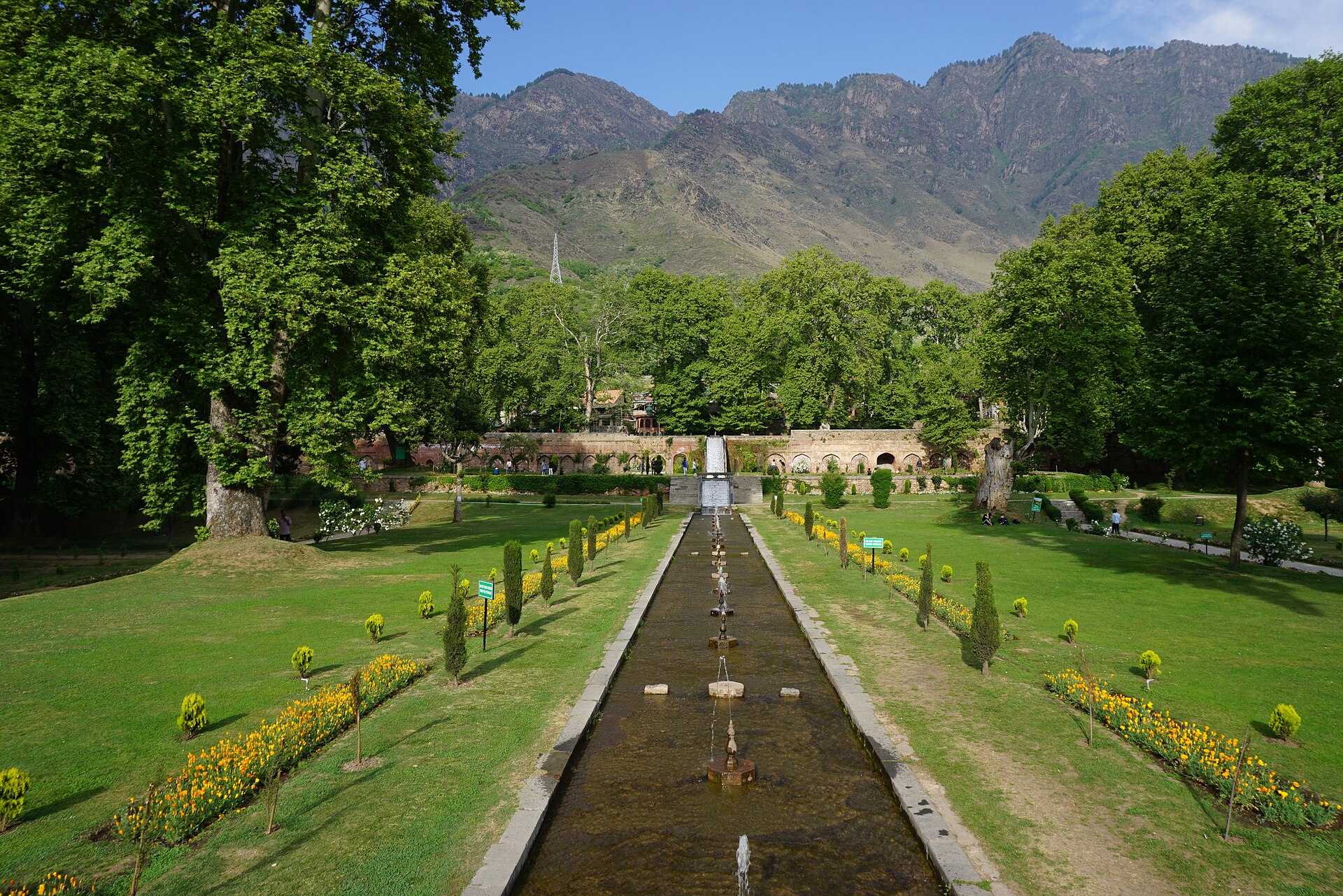 Fountains in Shalimar Bagh during summer