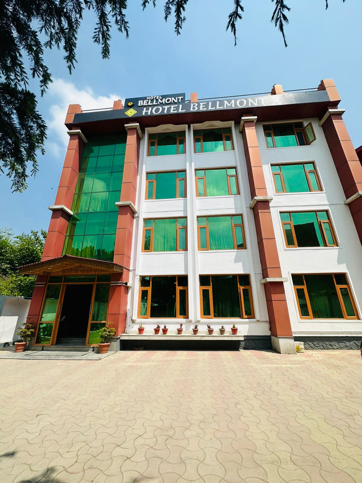 The exterior view of the Srinagar International Airport terminal.