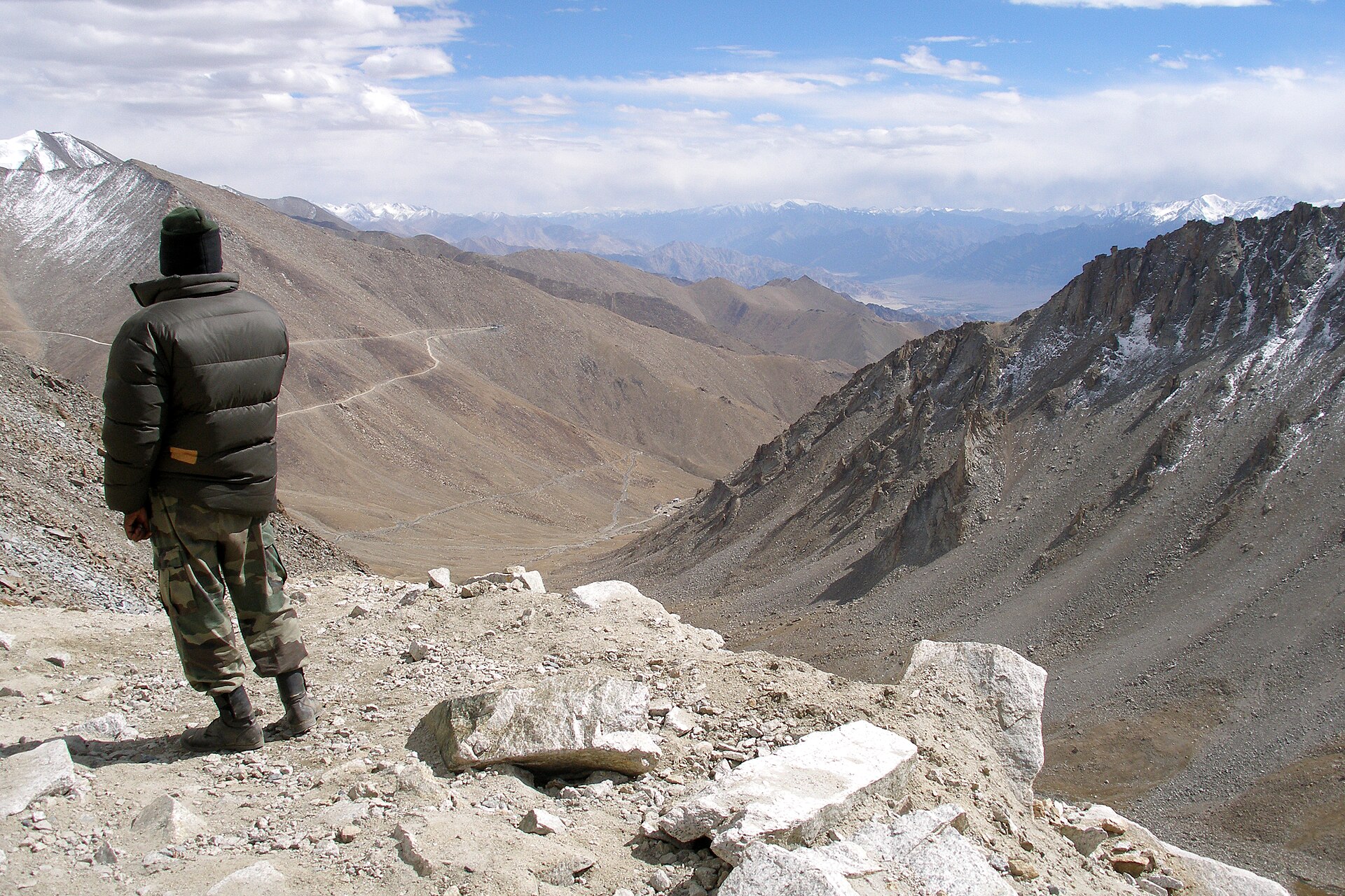 Wide landscape of a valley in Ladakh