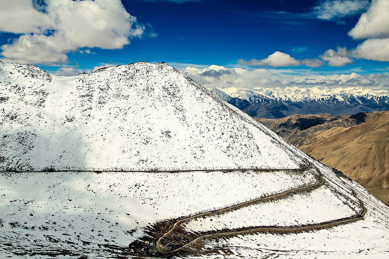 Pangong Tso — The meaning of Pangong Tso