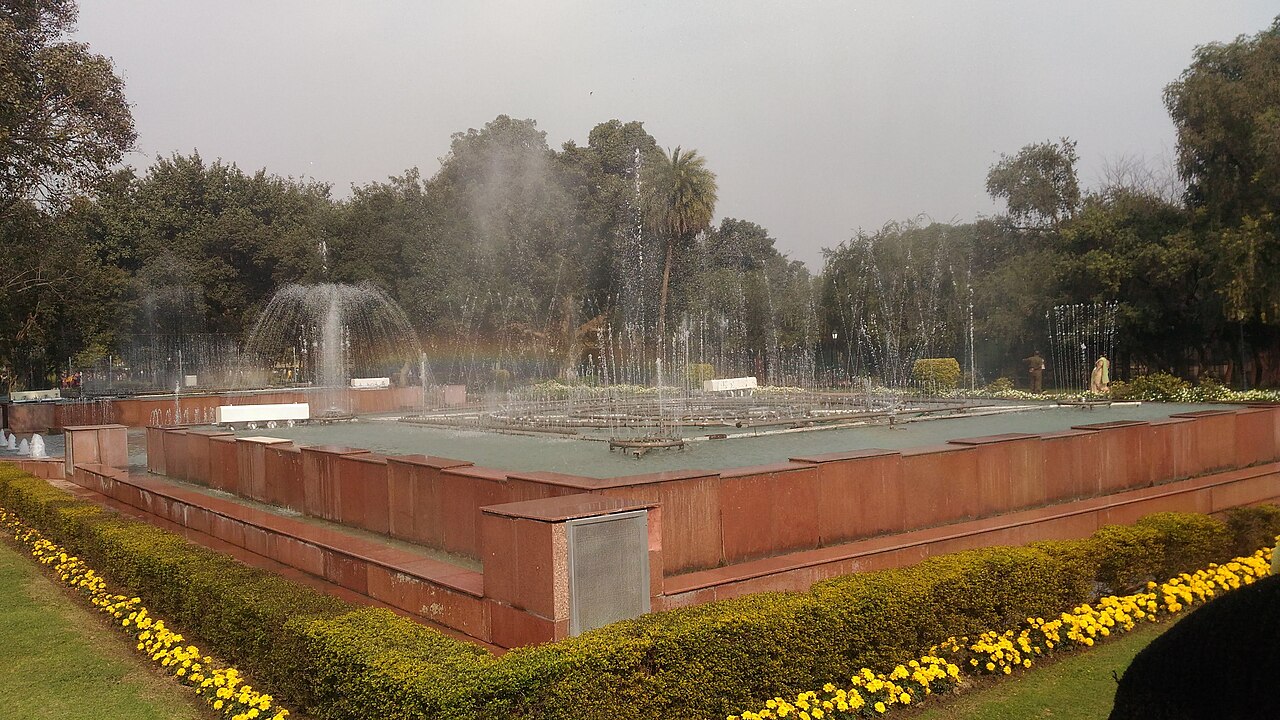 Mughal Gardens — Common Transport Mistakes to Avoid