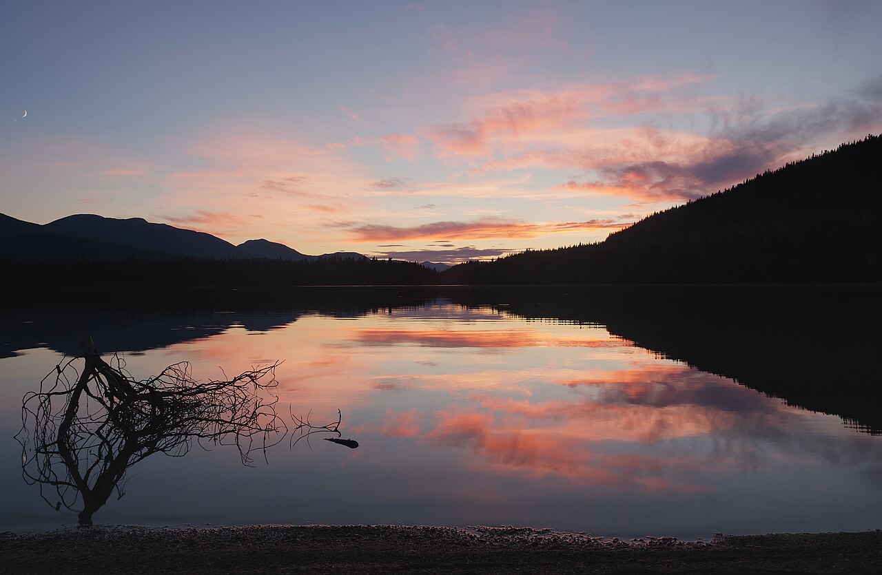 Purple twilight sky over the lake