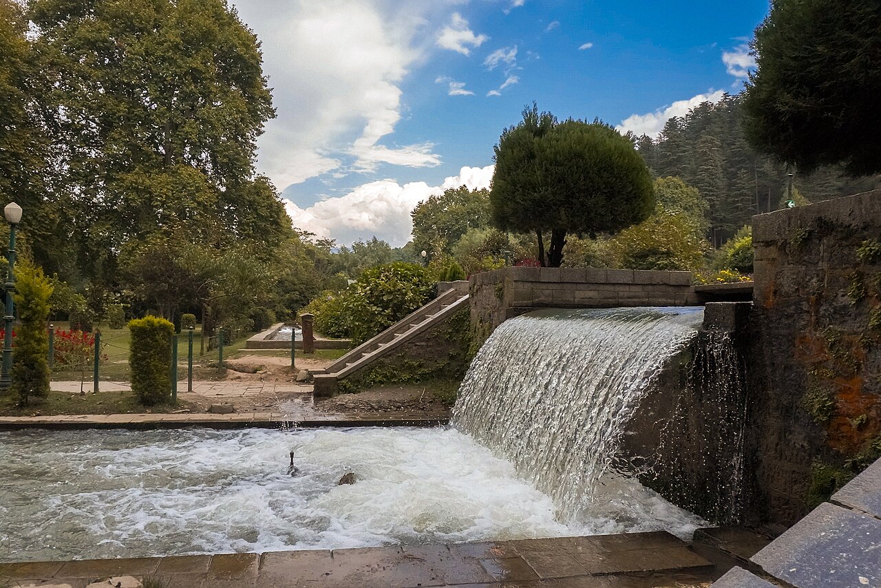 The main water fountain feature at the garden.