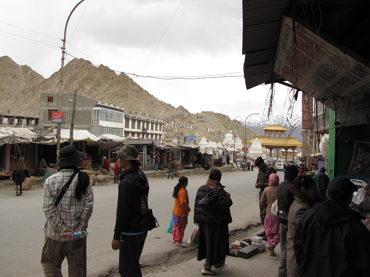 A snowy mountain road near Khardung La