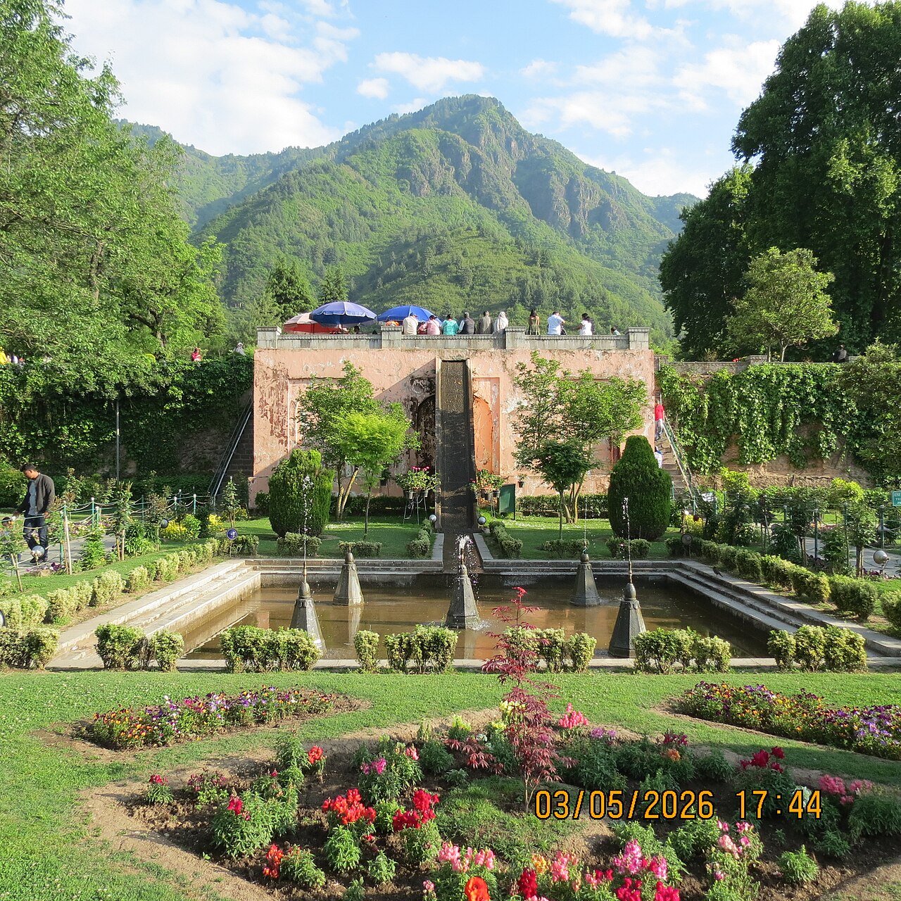 Boulevard Road running alongside Dal Lake in Srinagar