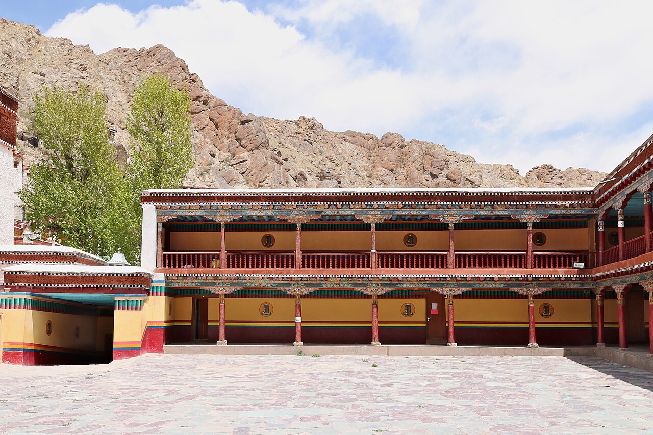 Hemis Monastery — Options in Hemis village