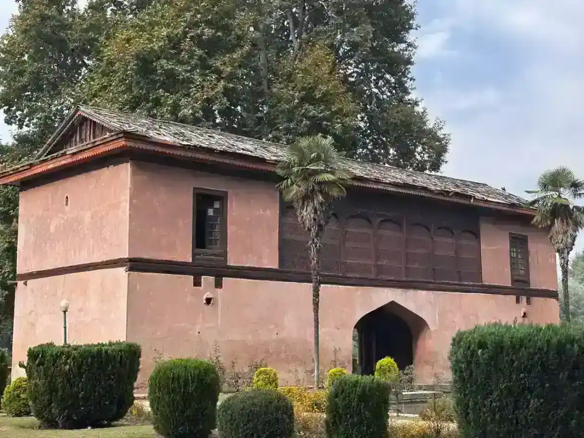 Achabal Garden in summer — view 2, Anantnag district, Kashmir
