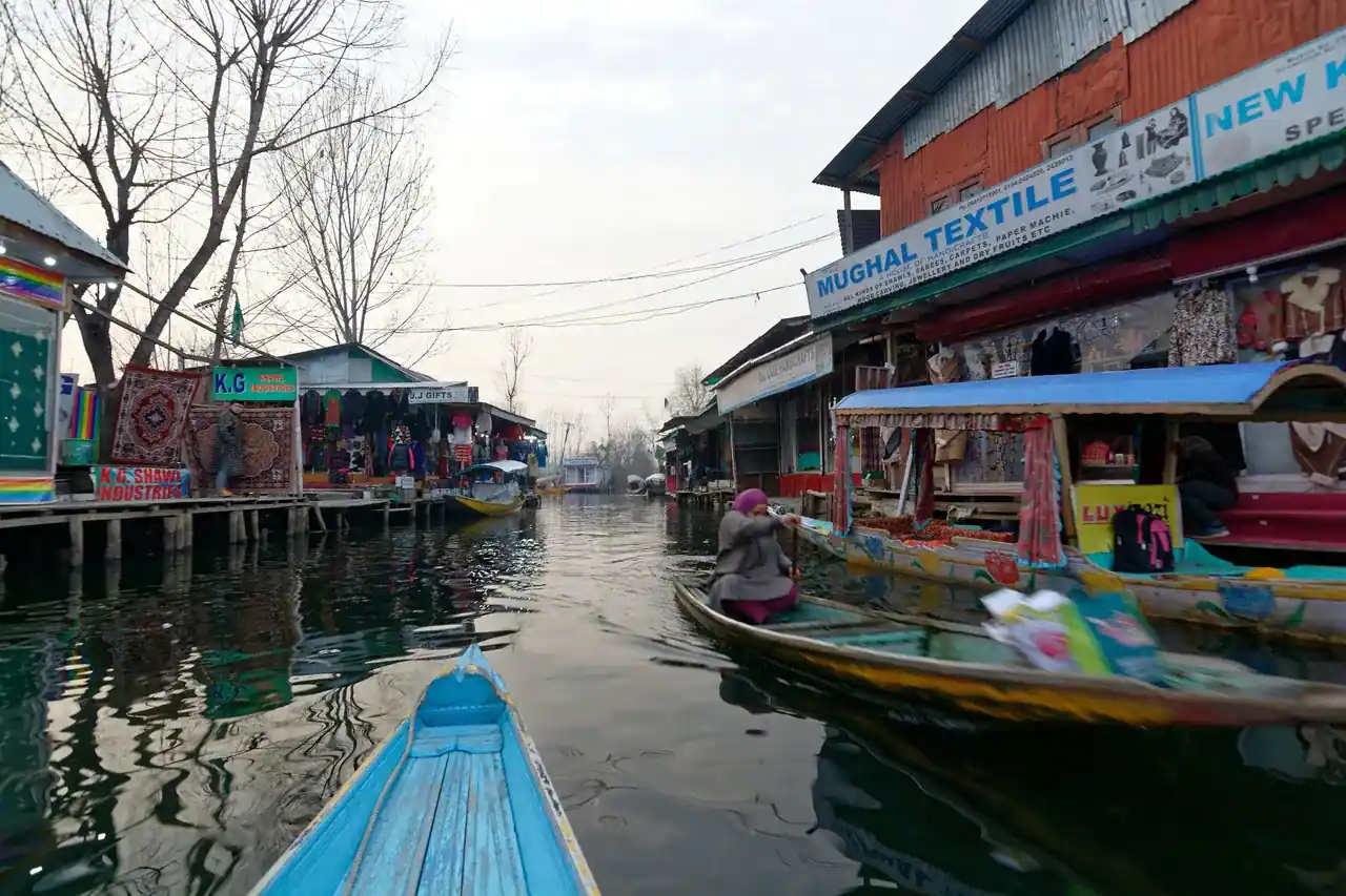 Dal Lake in summer — view 3, Srinagar district, Kashmir