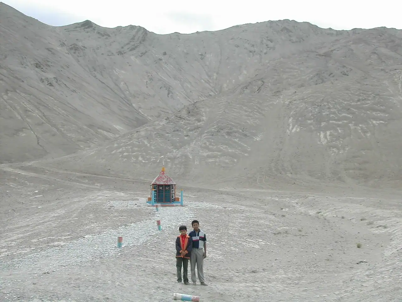 Magnetic Hill — the optical illusion everyone stops for, Leh district, Ladakh