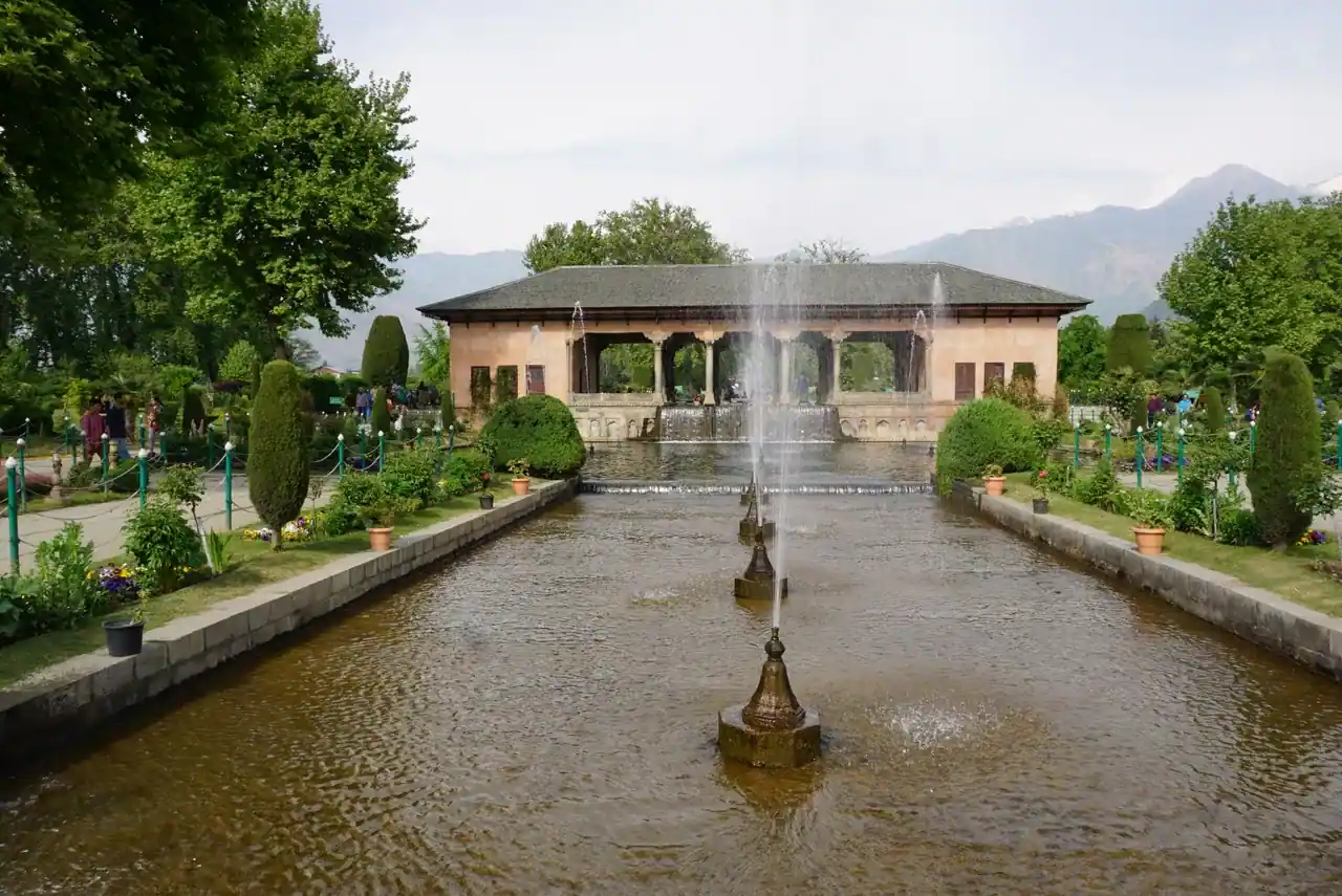 Mughal Gardens under snow — view 1, Srinagar district, Kashmir