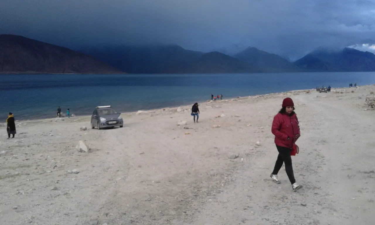 Pangong Tso in summer — view 3, Leh district, Ladakh