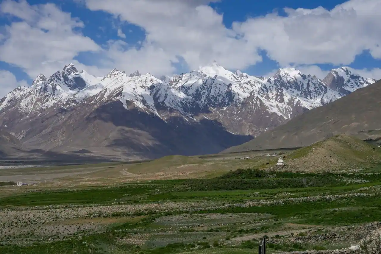 Zanskar Valley in summer — view 1, Kargil district, Ladakh